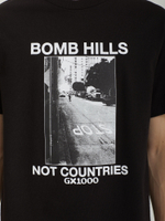Мужская Футболка Bomb Hills Not Countries