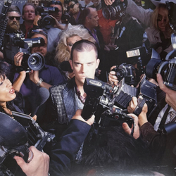 Виниловая пластинка Robbie Williams ‎– Life Thru A Lens (Чехия 2021г.)