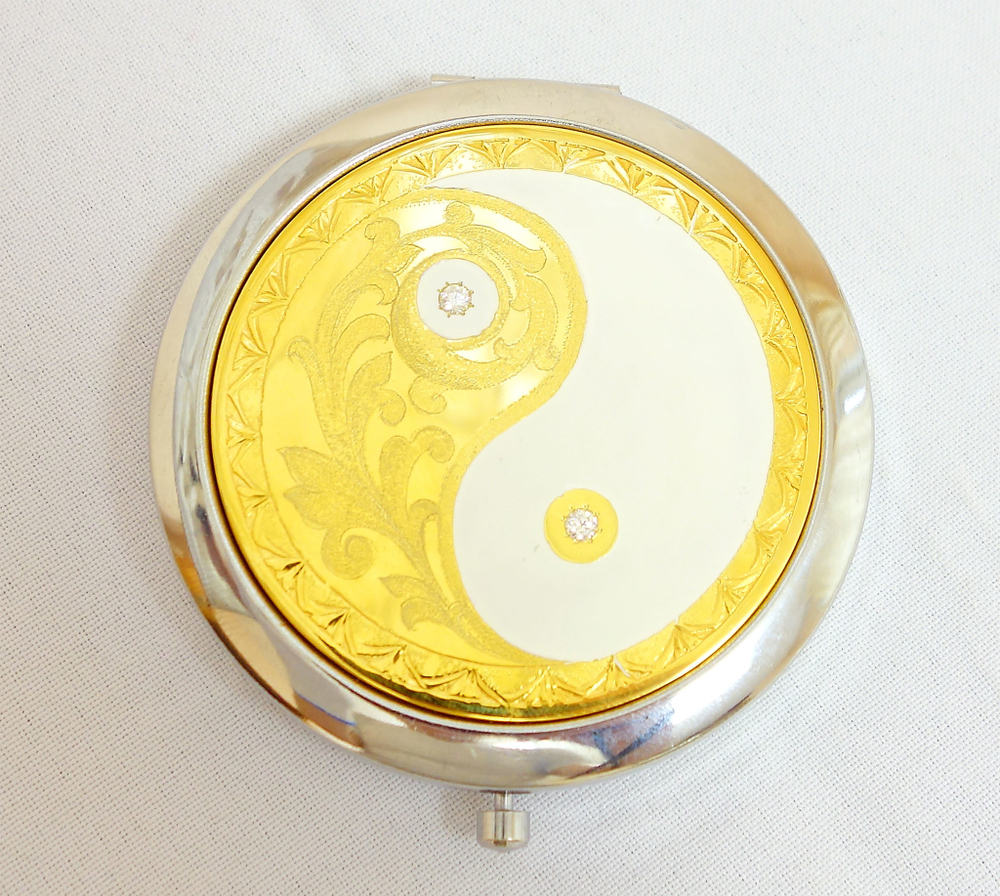 Маленькое зеркальце "Инь-Янь"