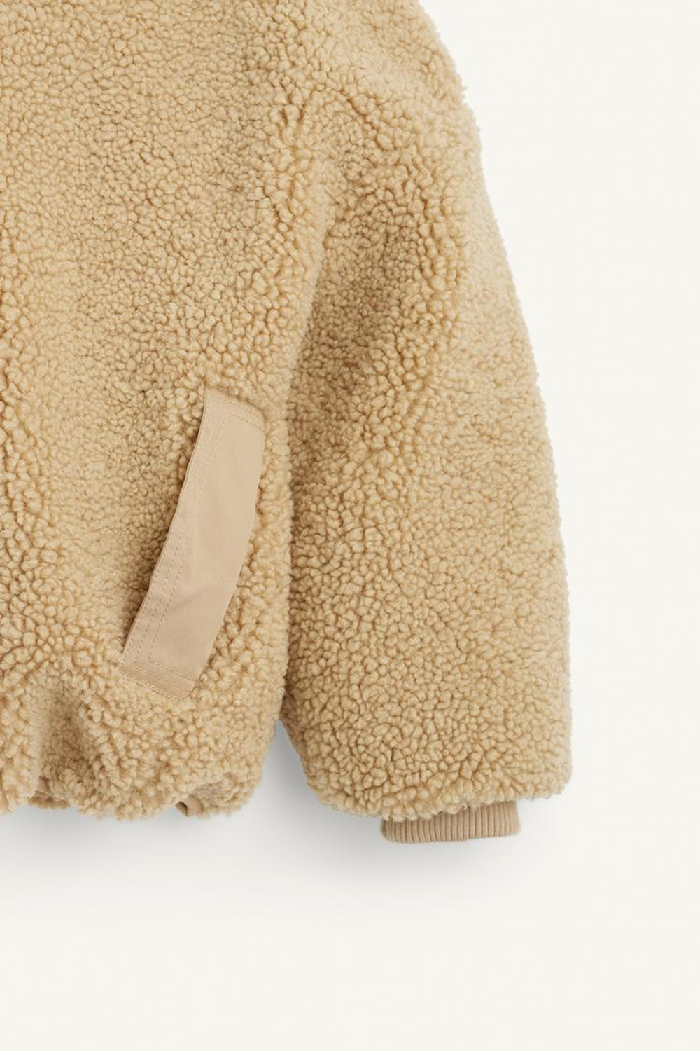 ZARA ТОЛСТОВКА ИЗ ИСКУССТВЕННОГО МЕХА, КРЕМОВЫЙ