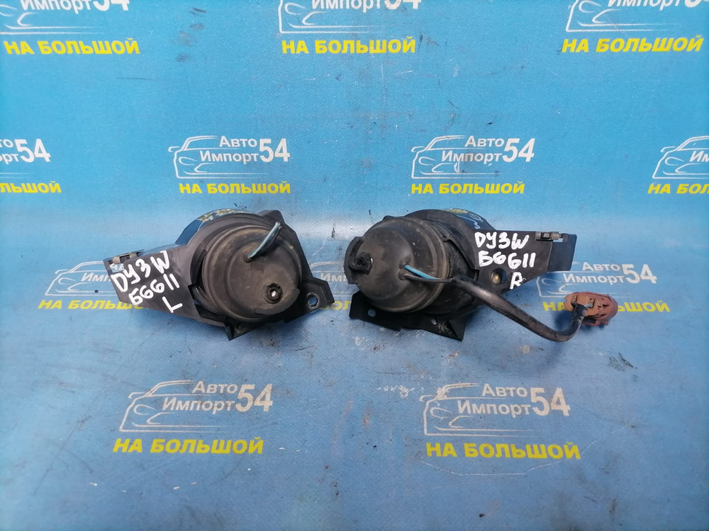 Туманка левая MAZDA DEMIO 2002-2005