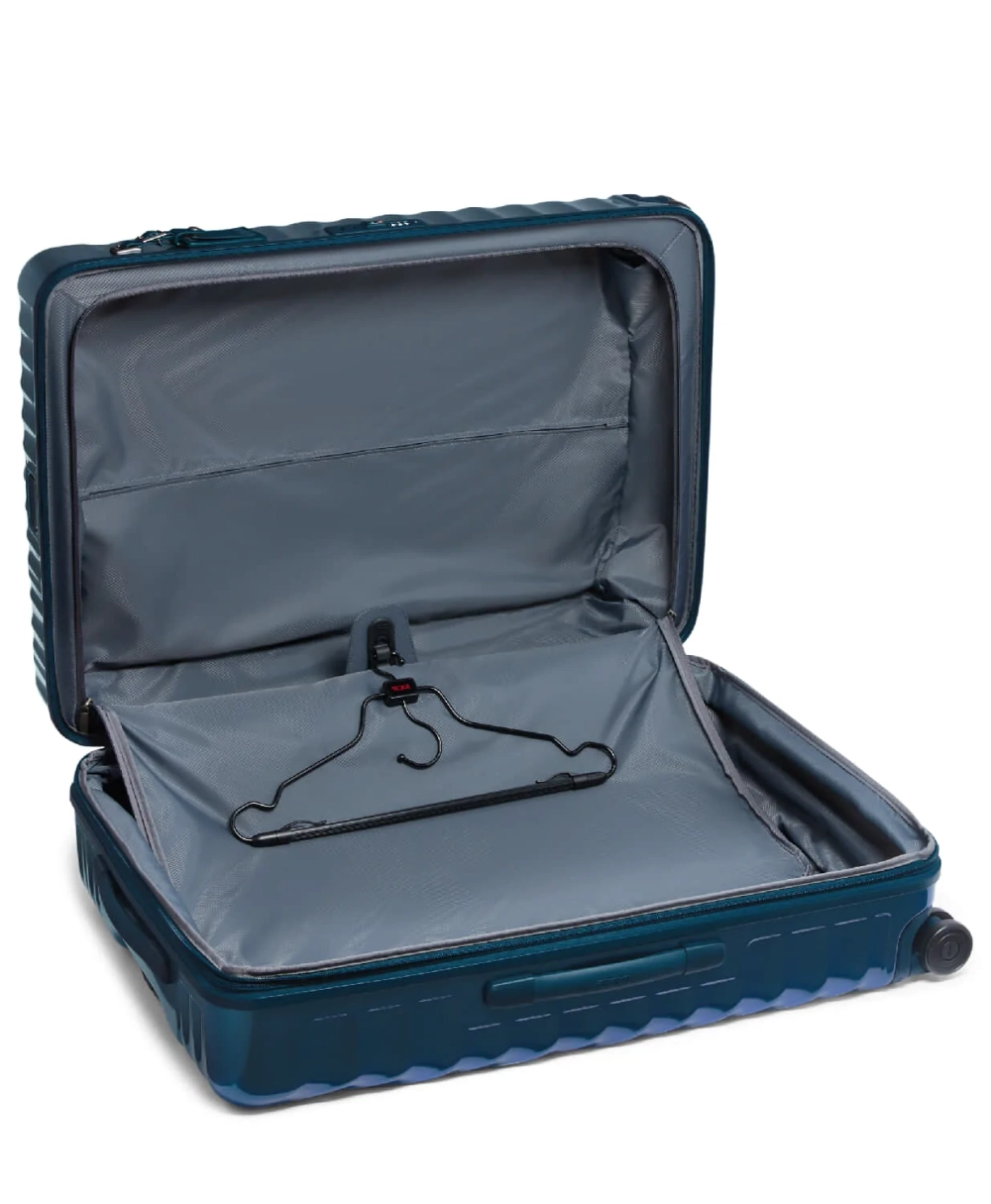 Чемодан большой расширяемый/Light Blue Iridescent