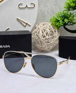 Очки Prada