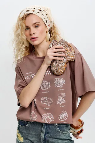 Футболка с принтом 