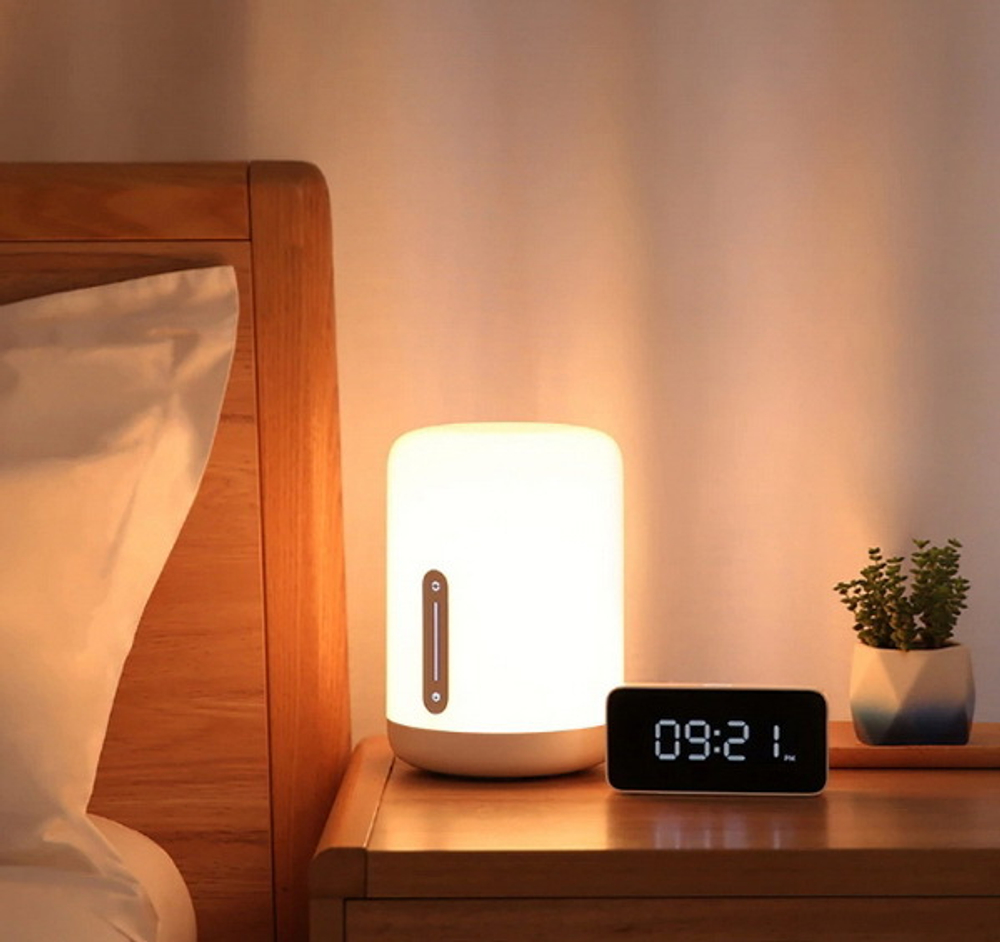 Настольная лампа (ночник) Xiaomi Yeelight Bedside Lamp 2 (MJCTD02YL)
