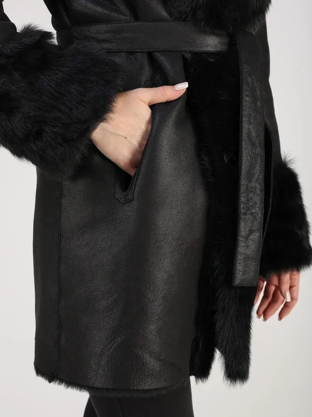 Дубленка зимняя шуба натуральная двусторонняя