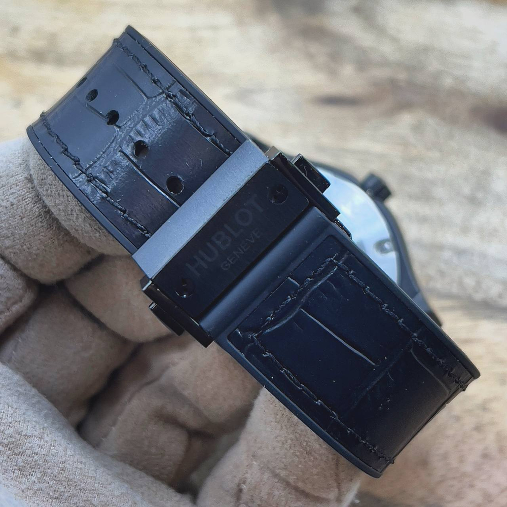Часы Hublot