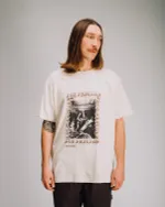 Купить Футболка Подполье First Show молочная Футболка Подполье First Show молочная