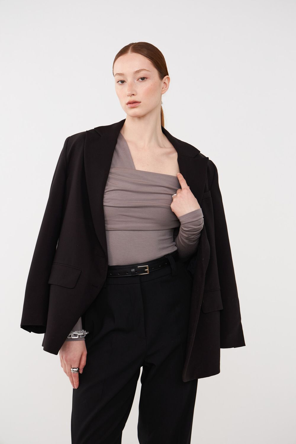 ТОП-БОДИ НА ОДНО ПЛЕЧО, СЕРЫЙ