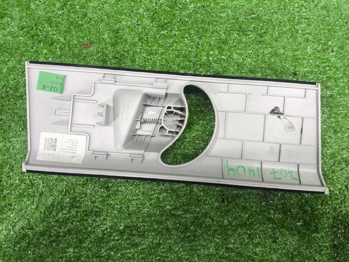 Обшивка стойки левая Omoda C5 (2022-н.в.)