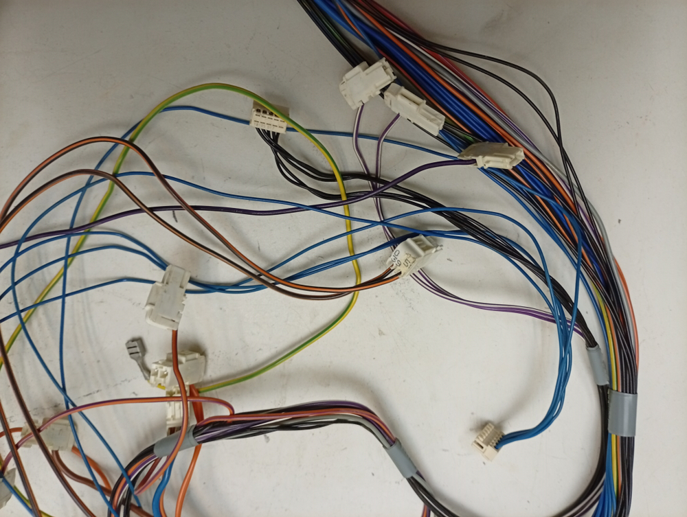 LAVALOGIC1810 кт33 Проводка (комплект проводов) для стиральной машины AEG 110584301 б/у