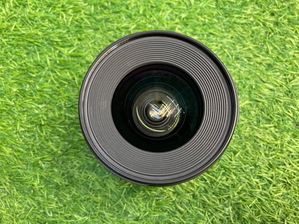 Canon EF 20mm 2.8 USM