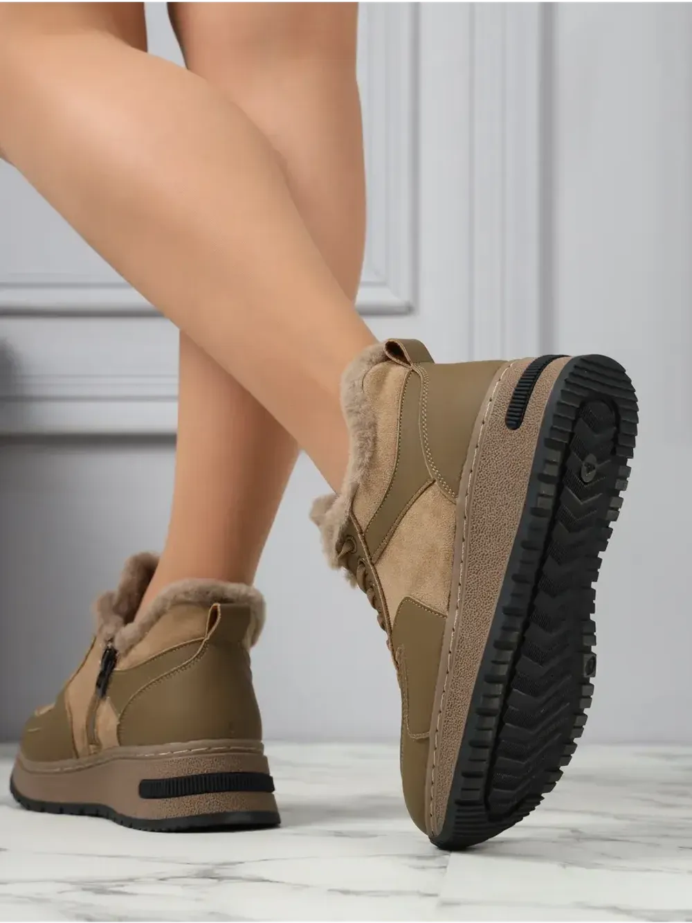 Кроссовки зимние