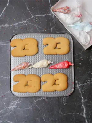 Набор для росписи "23" из имбирного теста