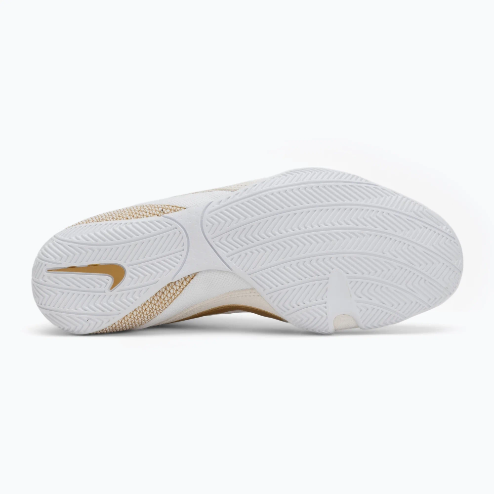 Боксёрки Nike Machomai 3 white/metallic gold