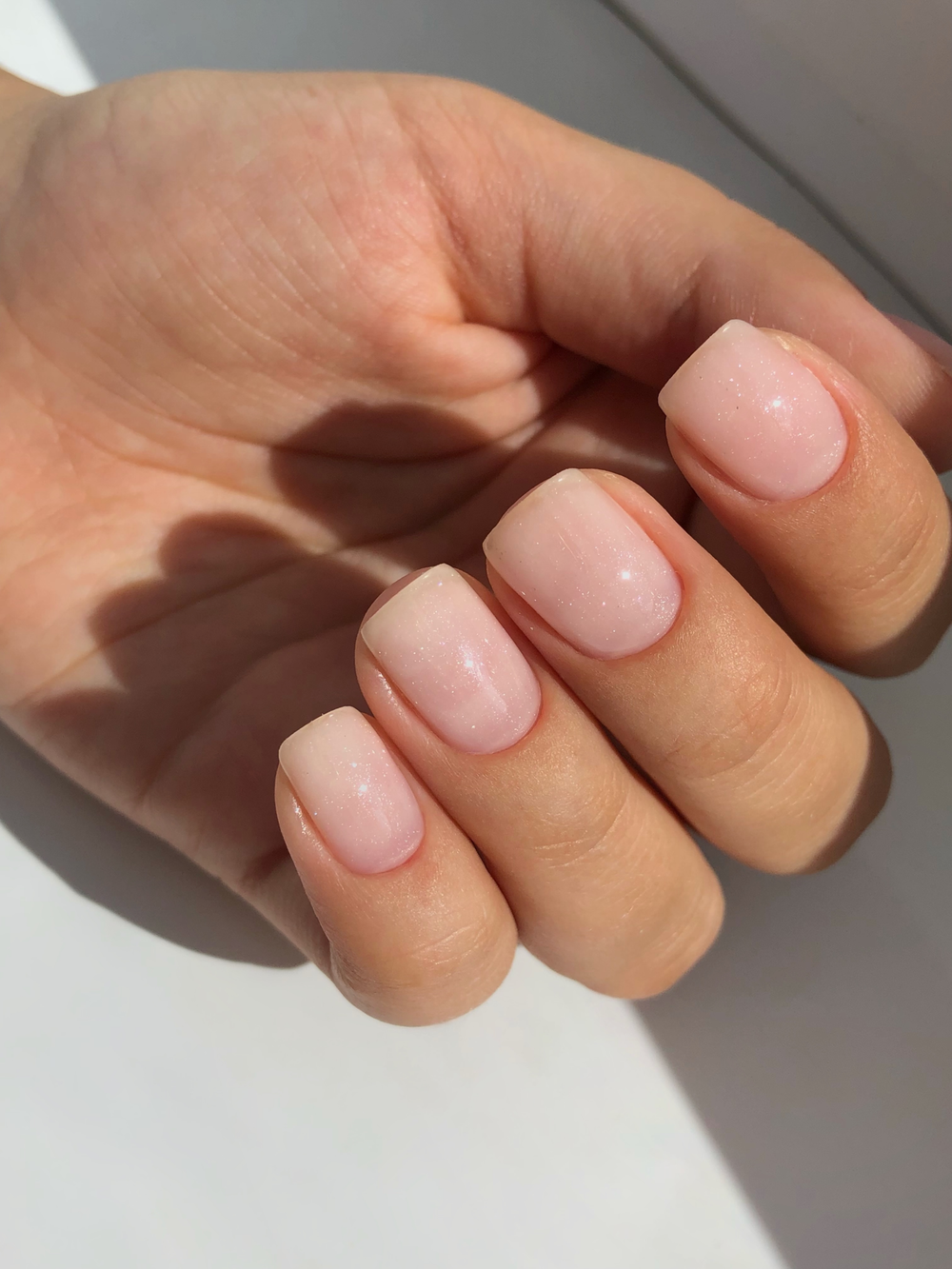 Monami Strong Base - База камуфлирующая Lotus Shine, 8мл