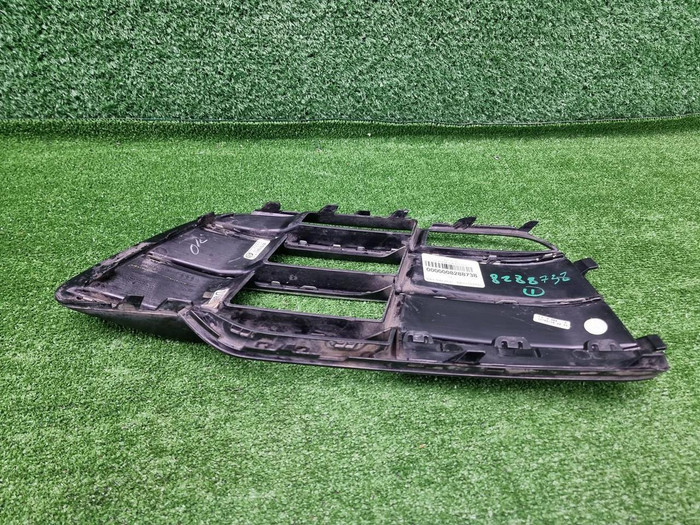 Решетка бампера правая Audi Q5 2 80A 17-20 S-line