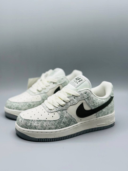 Детские кожаные кроссовки Nike Air Force 1
