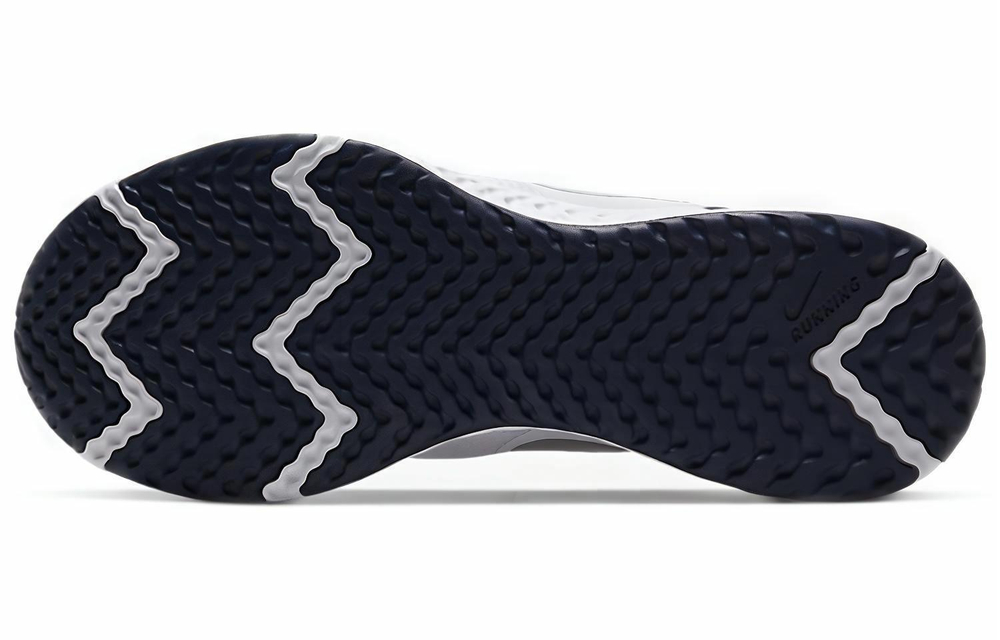 Кроссовки Nike Revolution 5