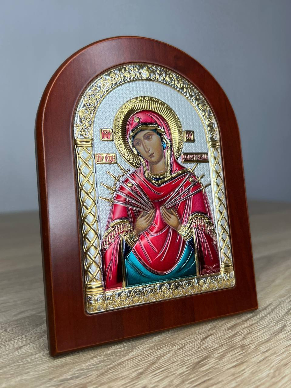 Семистрельная БМ, икона арочная, красное дерево, эмаль 105х140