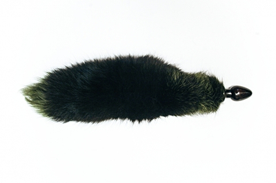 Анальная пробка чёрного цвета с зеленым лисьим хвостом (Цвет: зеленый с черным)