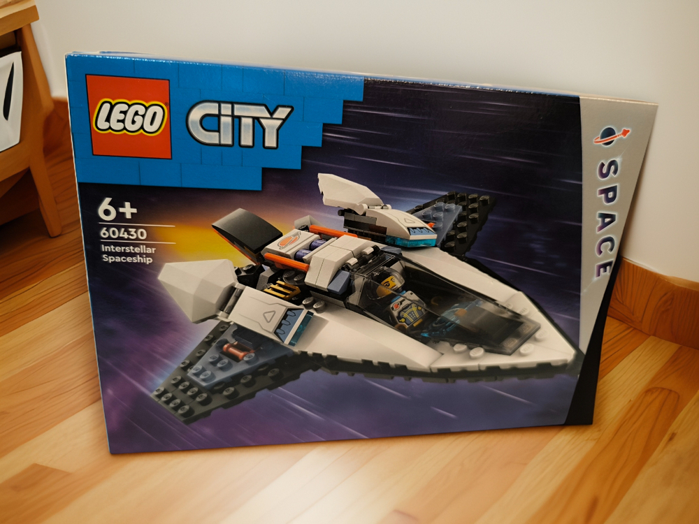 LEGO City 60430 — межзвёздный космический корабль, миссии и приключения