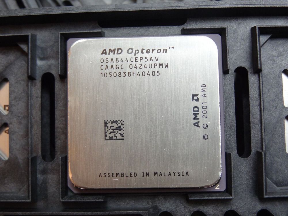 Процессор AMD Opteron 844 1800MHz 1MB Socket 940 CAABC EAABC OSA844CEP5AV