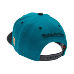 Баскетбольная кепка Mitchell&Ness Detroit Pistons Team Arch