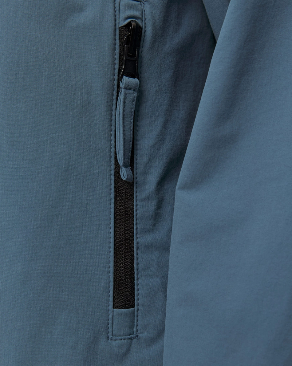 Куртка из полиамида