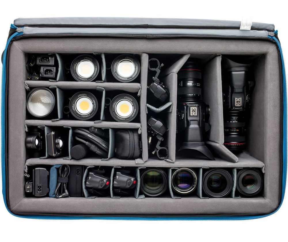 Чемодан Tenba Air Case Attache 3220w 634-226 на колесах для фотооборудования