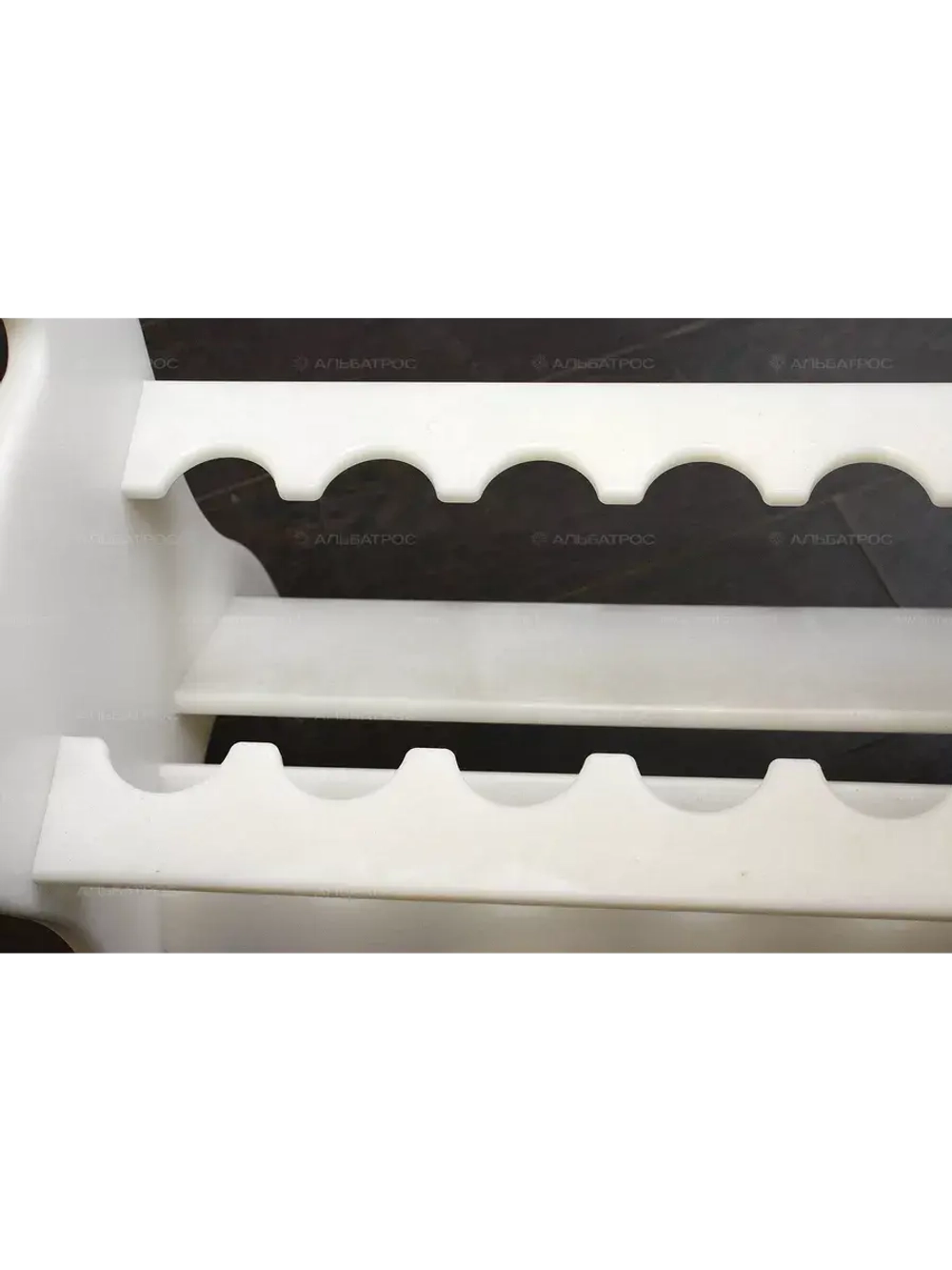 Фиксатор удочек для хранения и транспортировки