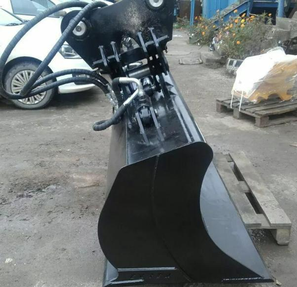 Ковш планировочный поворотный на Экскаватор Terex