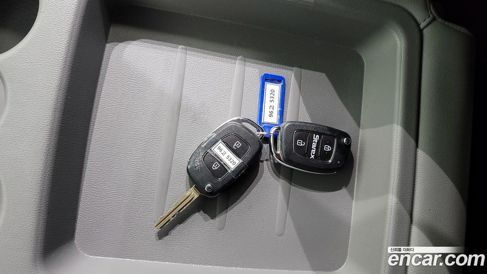 Hyundai The New Grand Starex Van 3-х местный (04.2020)