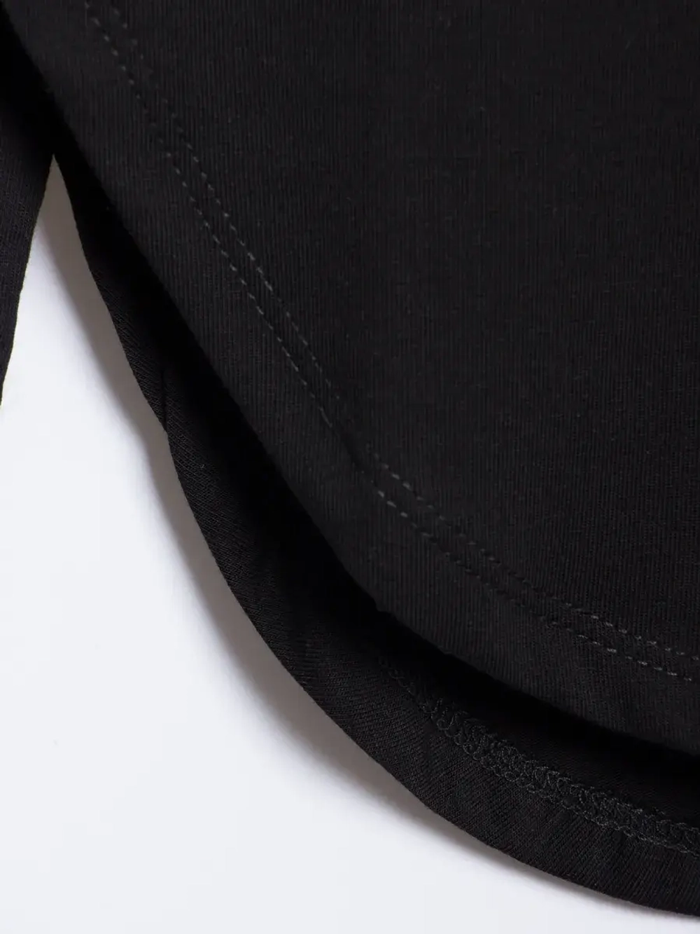 Лонгслив для девочки чёрный