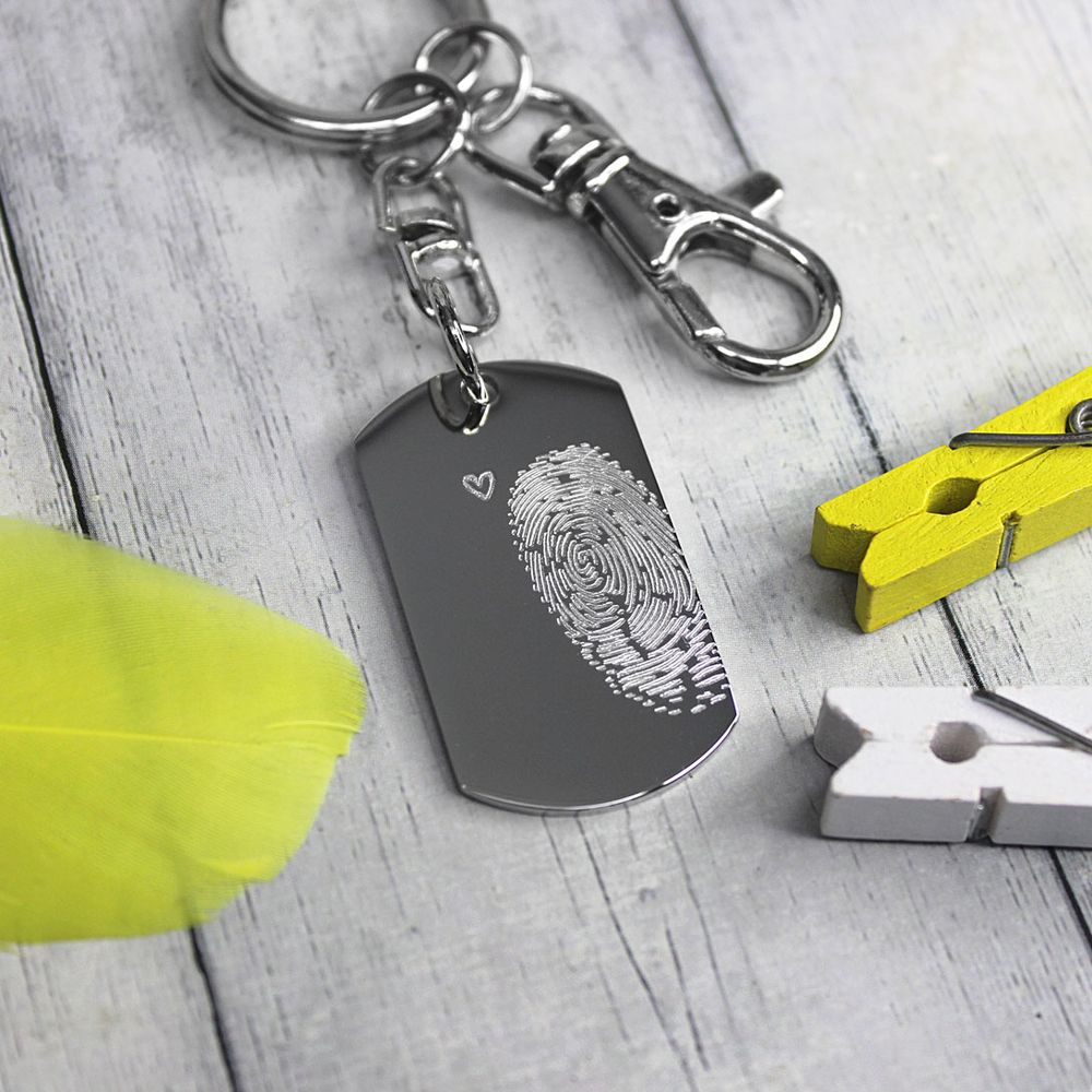 Брелок с гравировкой отпечатка пальца на заказ