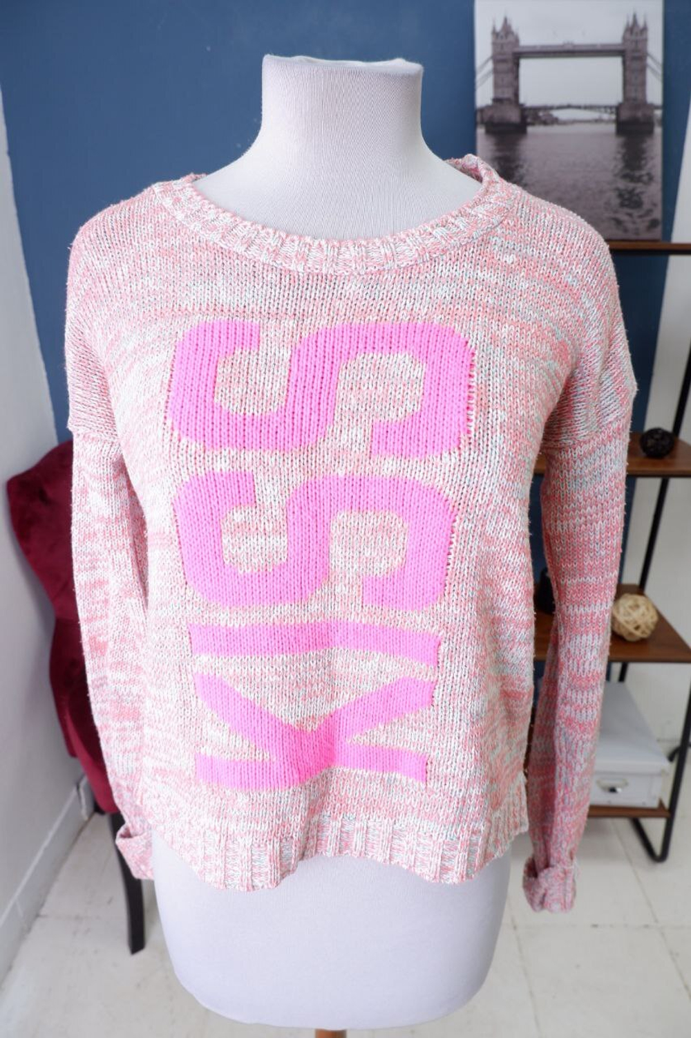 Джемпер New Look  с надписью 46 размер