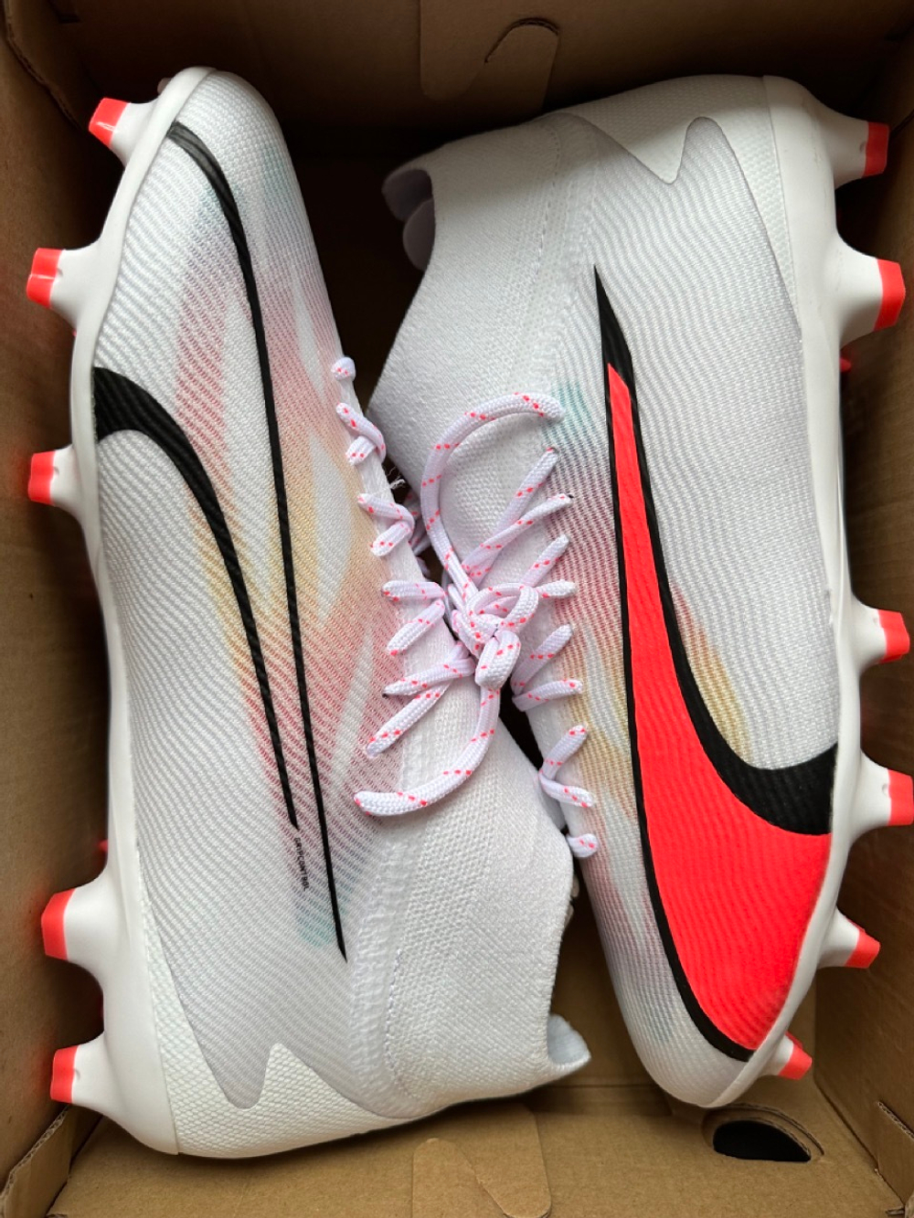 Бутсы Puma Ultra Pro FG/AG Junior