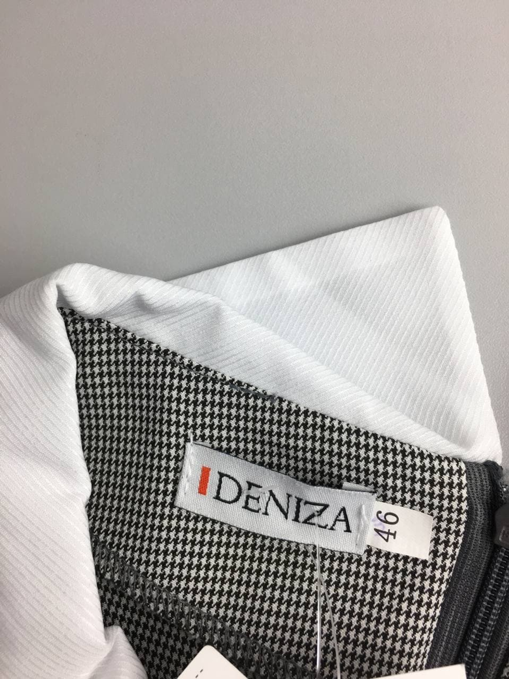 Платье DENIZA с манжетами 46 размер, новое