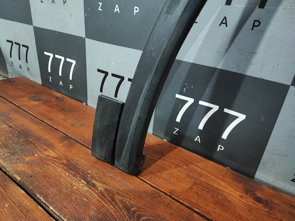 Накладка крыла переднего правого Skoda Kodiaq 16-нв Б/У Оригинал 565854732