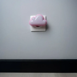 Ночник светильник в розетку NL-05-pk