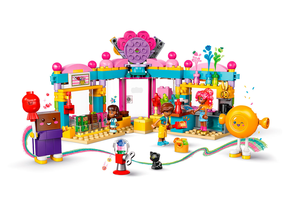 LEGO Friends 42649 «Кондитерская в Хартлейк-Сити» — сладости, витрина и кафе