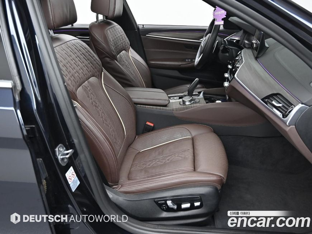 BMW 5 Series (G30) 520d M Sports Plus (10.2019)