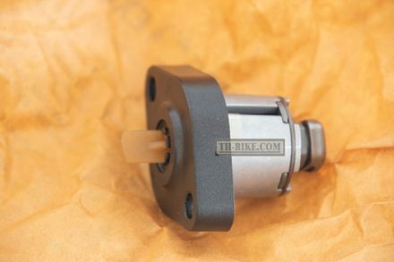 14520-KYJ-901. LIFTER ASSY., TENSIONER