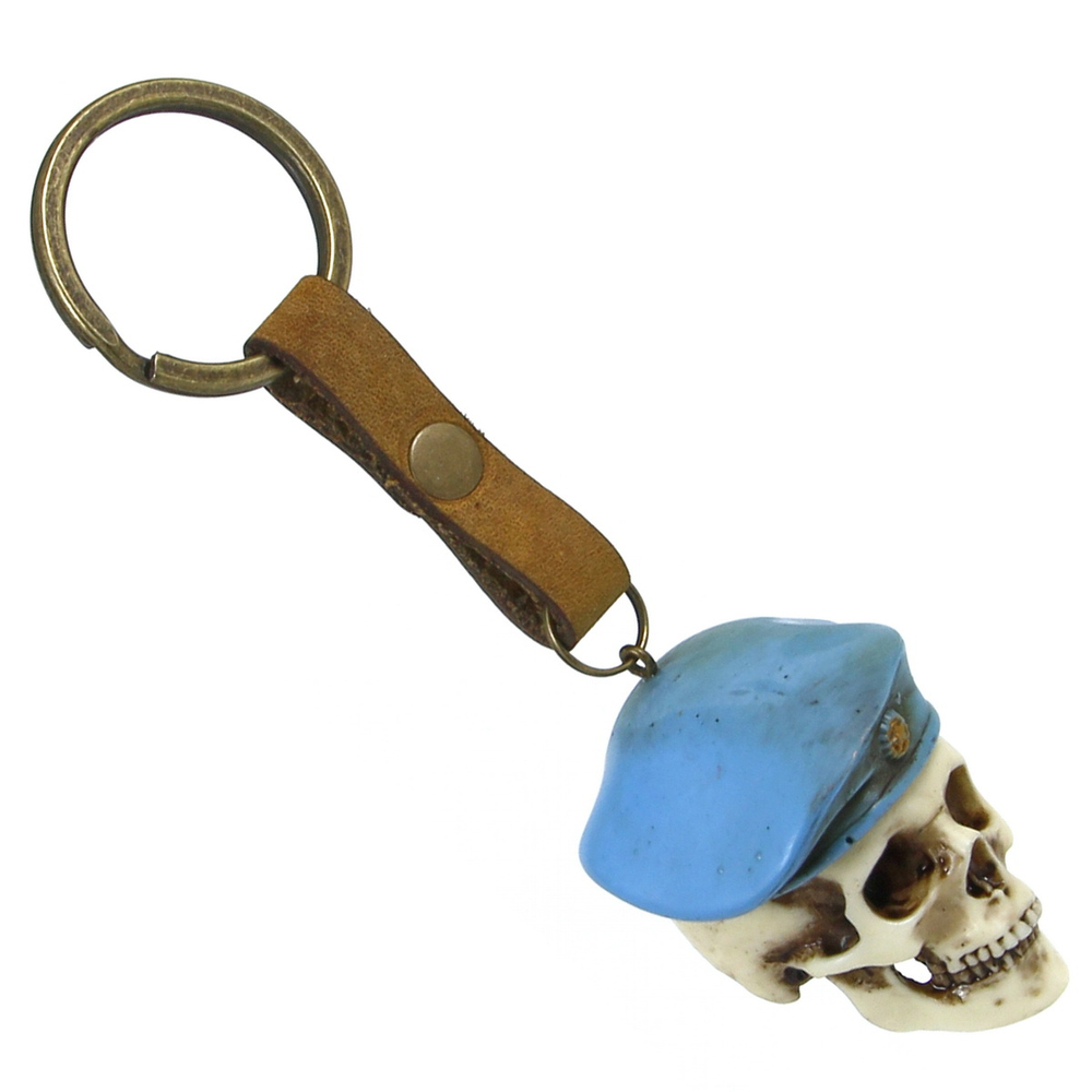 Брелок Череп в берете (107)