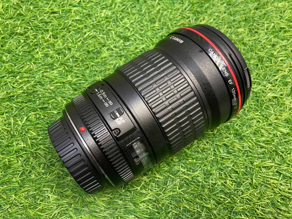 Canon EF 135mm 2L USM