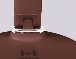 Ambrella Светодиодная настольная лампа с беспроводной зарядкой Desk DE522