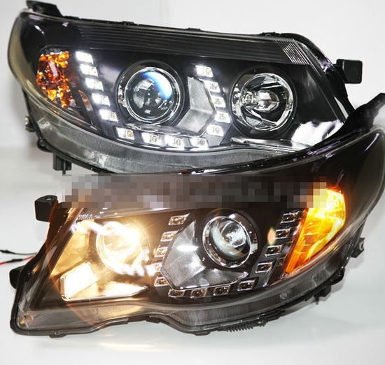Передние фары Субару Форестер 2008-2012 V1 type [Комплект Л+П; яркие ходовые огни; электрокорректор; биксеноновая линза]