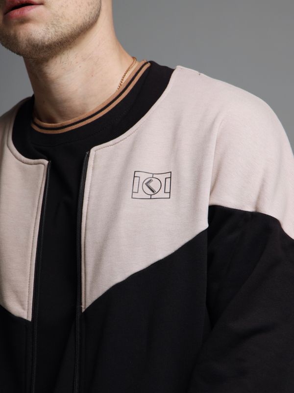 Толстовка-бомбер