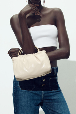 ZARA НЕБОЛЬШАЯ СУМКА-БОУЛИНГ С МЕТАЛЛИЧЕСКОЙ РУЧКОЙ, ЭКРЮ