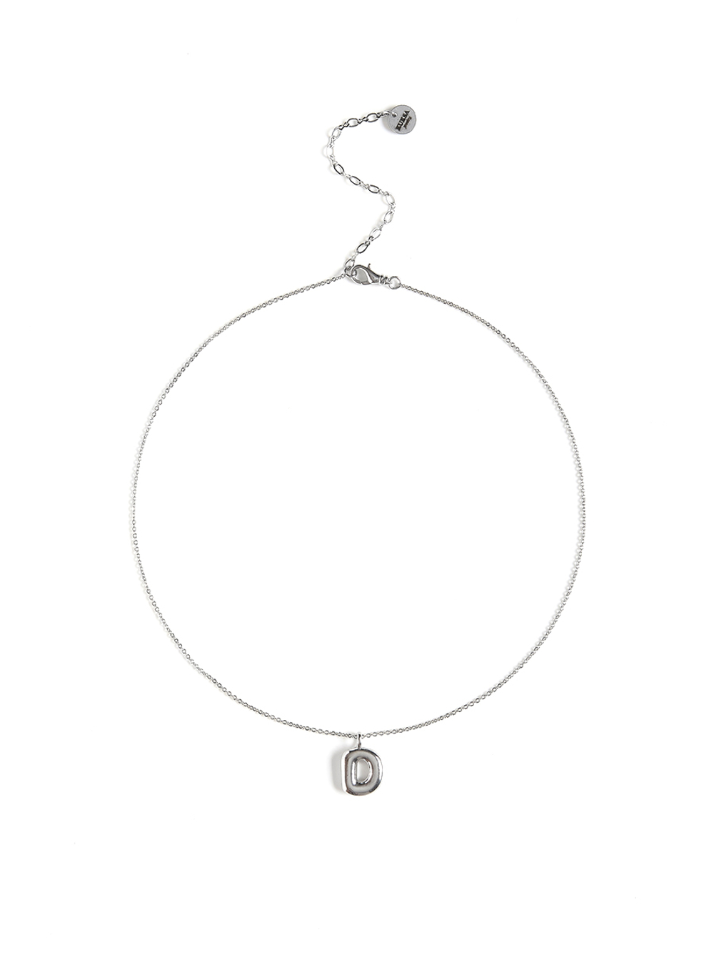 Колье с буквой